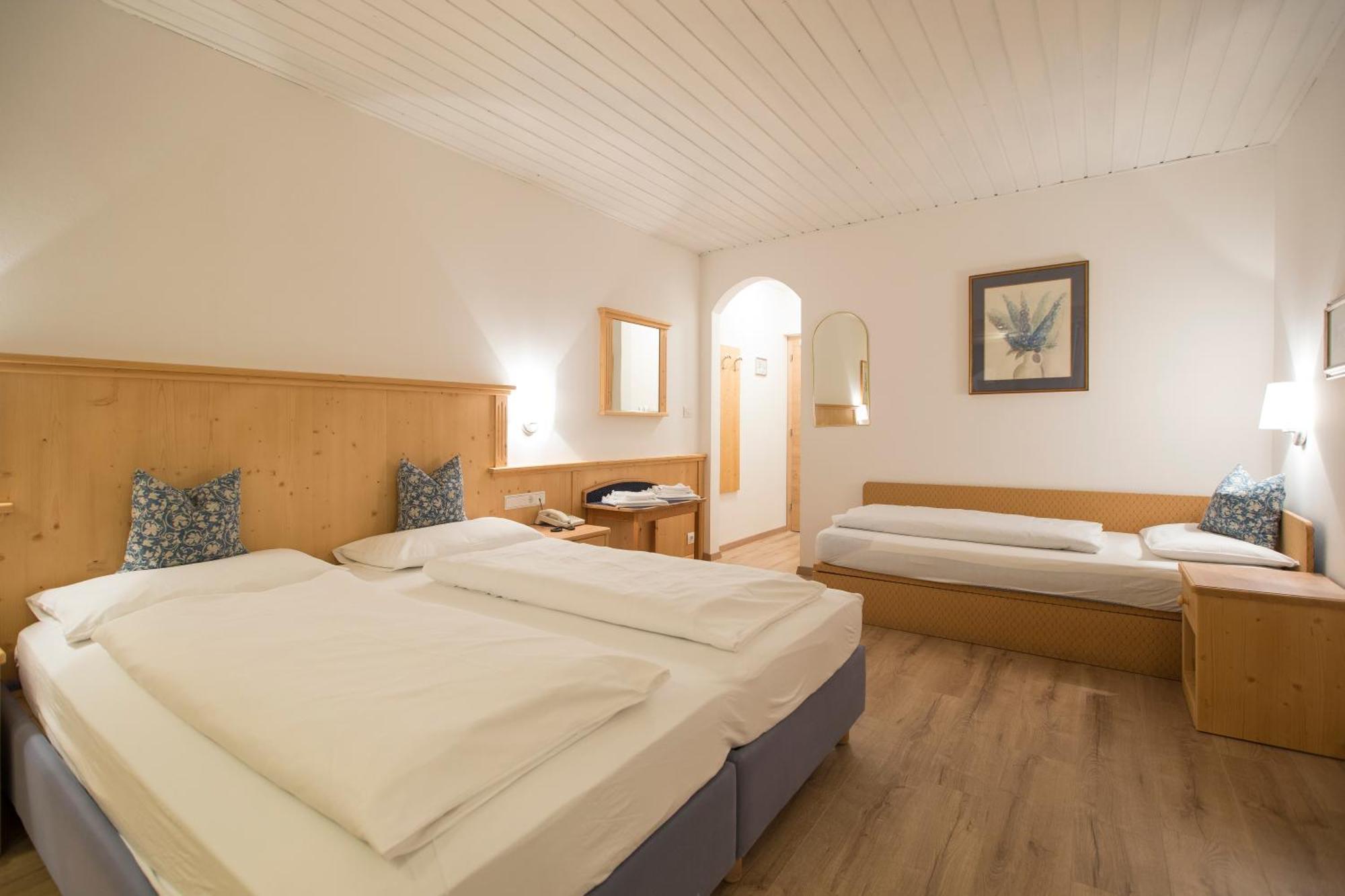 Hotel Krondlhof Brunico Camera foto